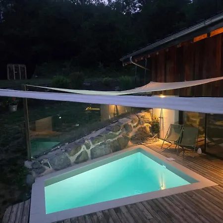 Chamonix Valley, Sleeps 12, Pool, Gym, Spa, Sauna * Servoz