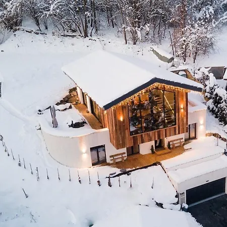 Chamonix Valley, Sleeps 12, Pool, Gym, Spa, Sauna * Servoz